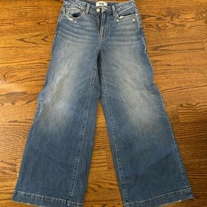 PAIGE denim Hudson Ankle Crop Size 25